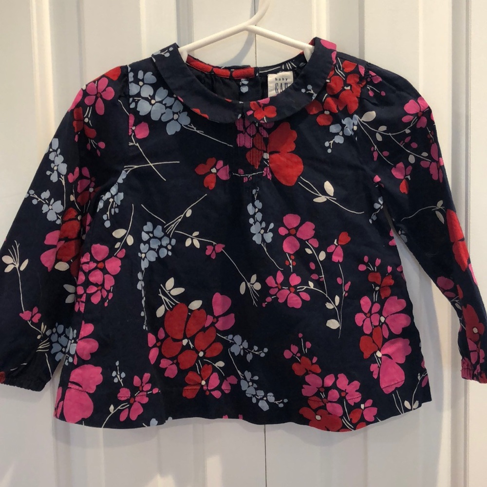 Peter Pan collared gap floral shirt